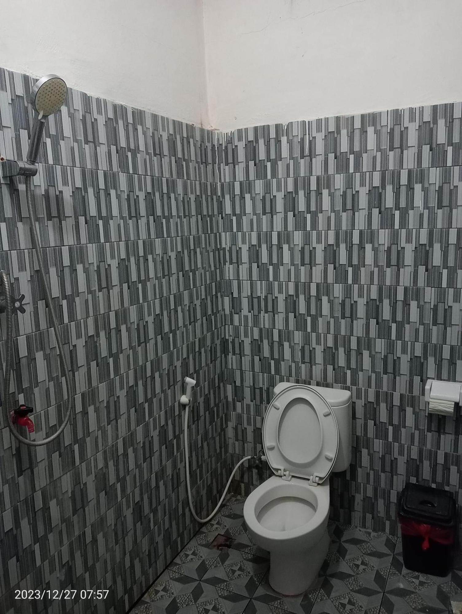 Sakila Homestay Kuta  ภายนอก รูปภาพ