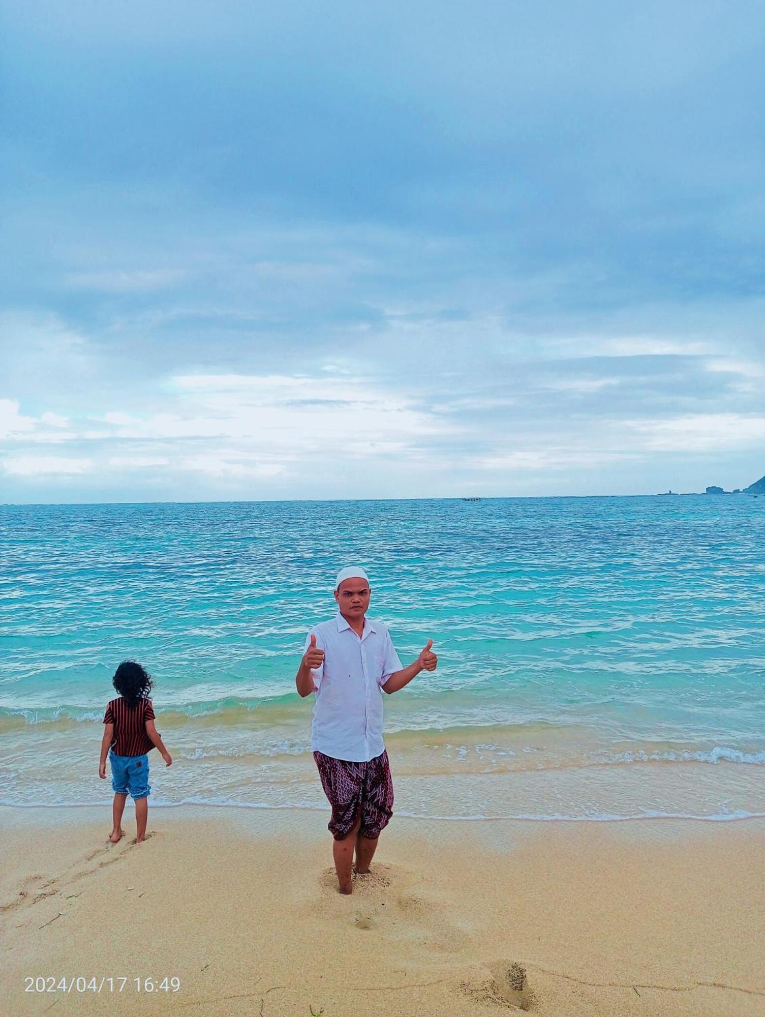 Sakila Homestay Kuta  ภายนอก รูปภาพ