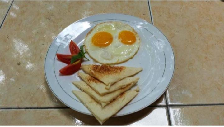 Sakila Homestay Kuta  ภายนอก รูปภาพ